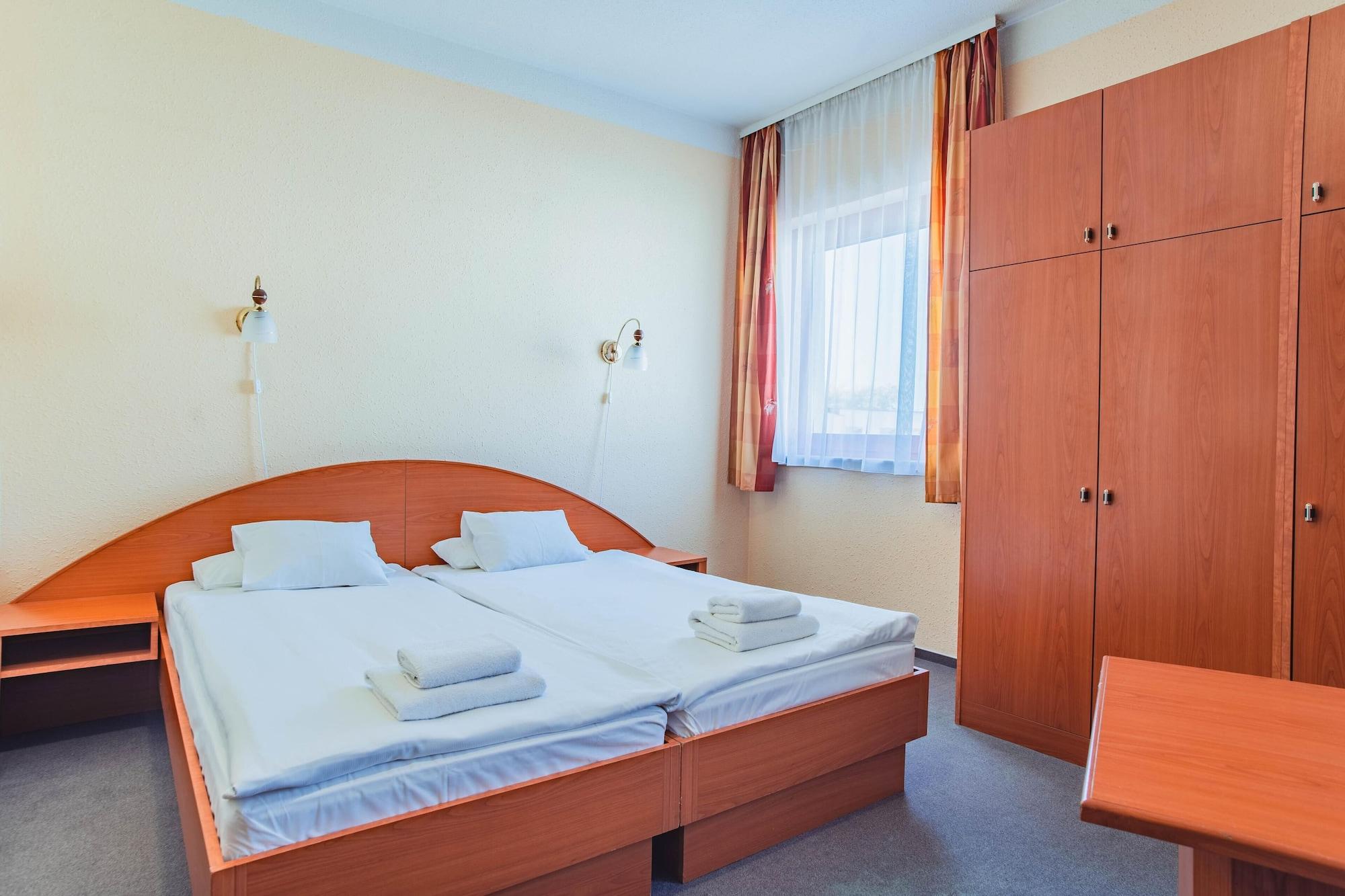 Homoky Hotels Bestline Hotel Βουδαπέστη Εξωτερικό φωτογραφία