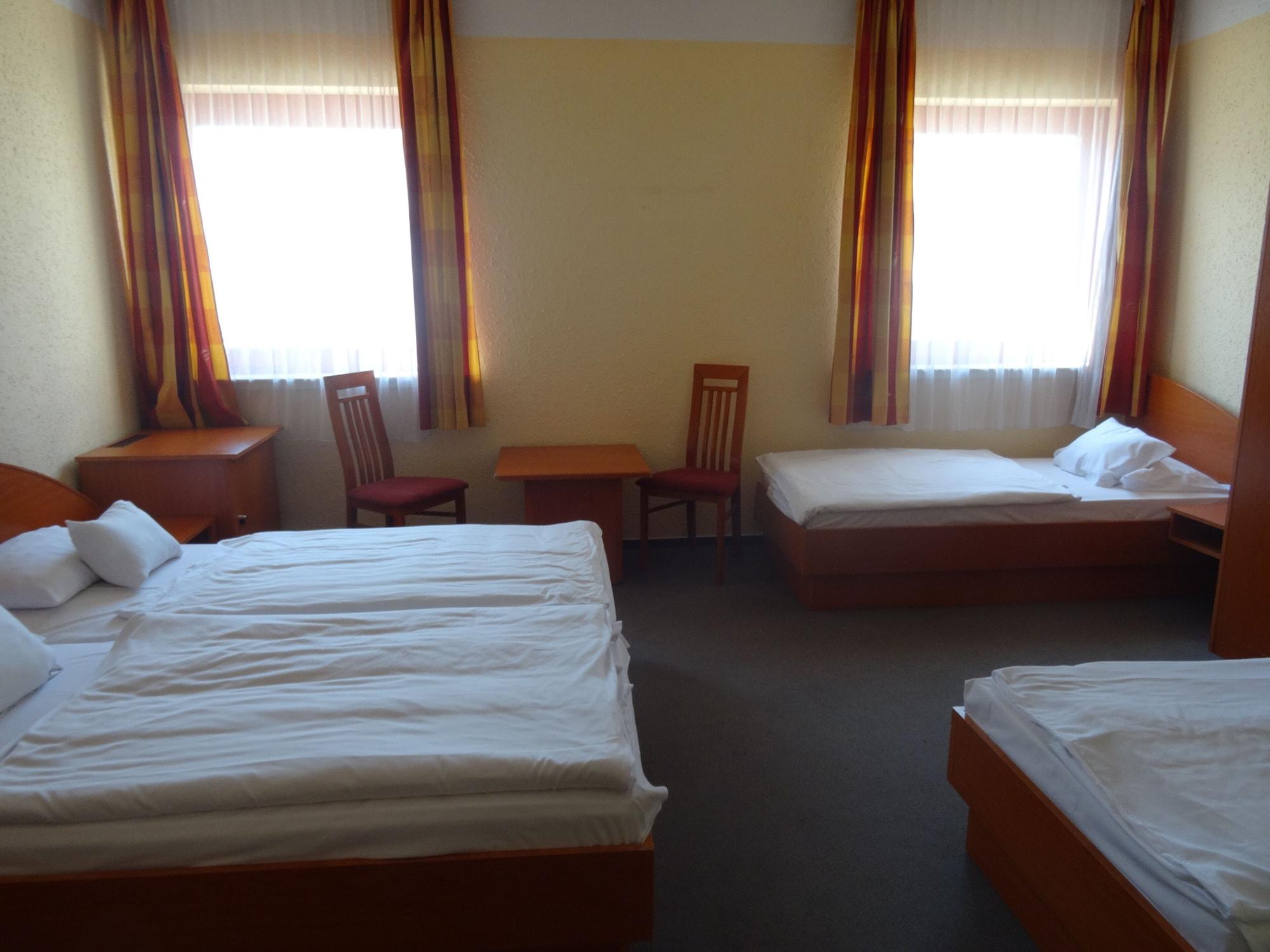 Homoky Hotels Bestline Hotel Βουδαπέστη Εξωτερικό φωτογραφία