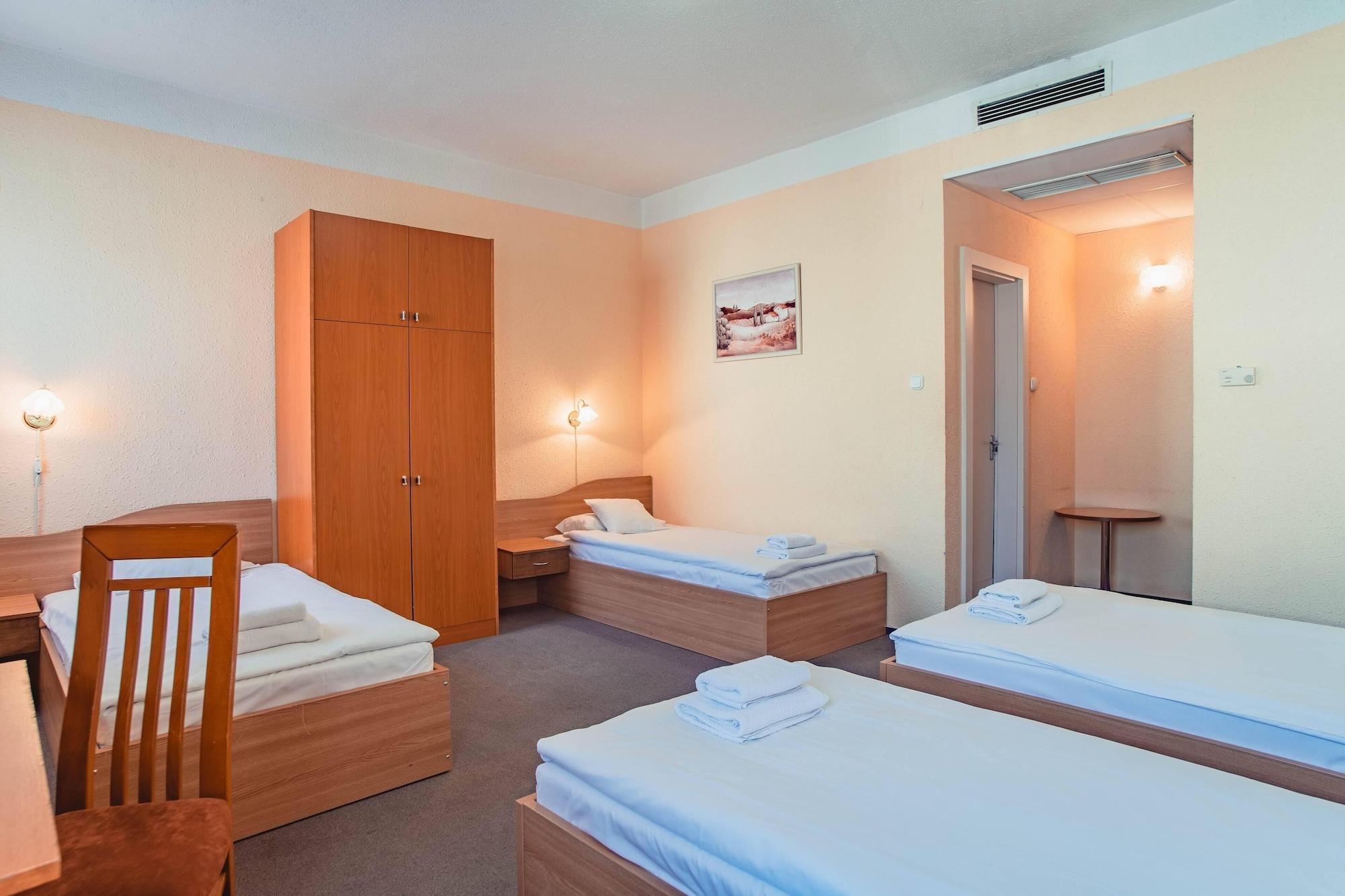 Homoky Hotels Bestline Hotel Βουδαπέστη Εξωτερικό φωτογραφία