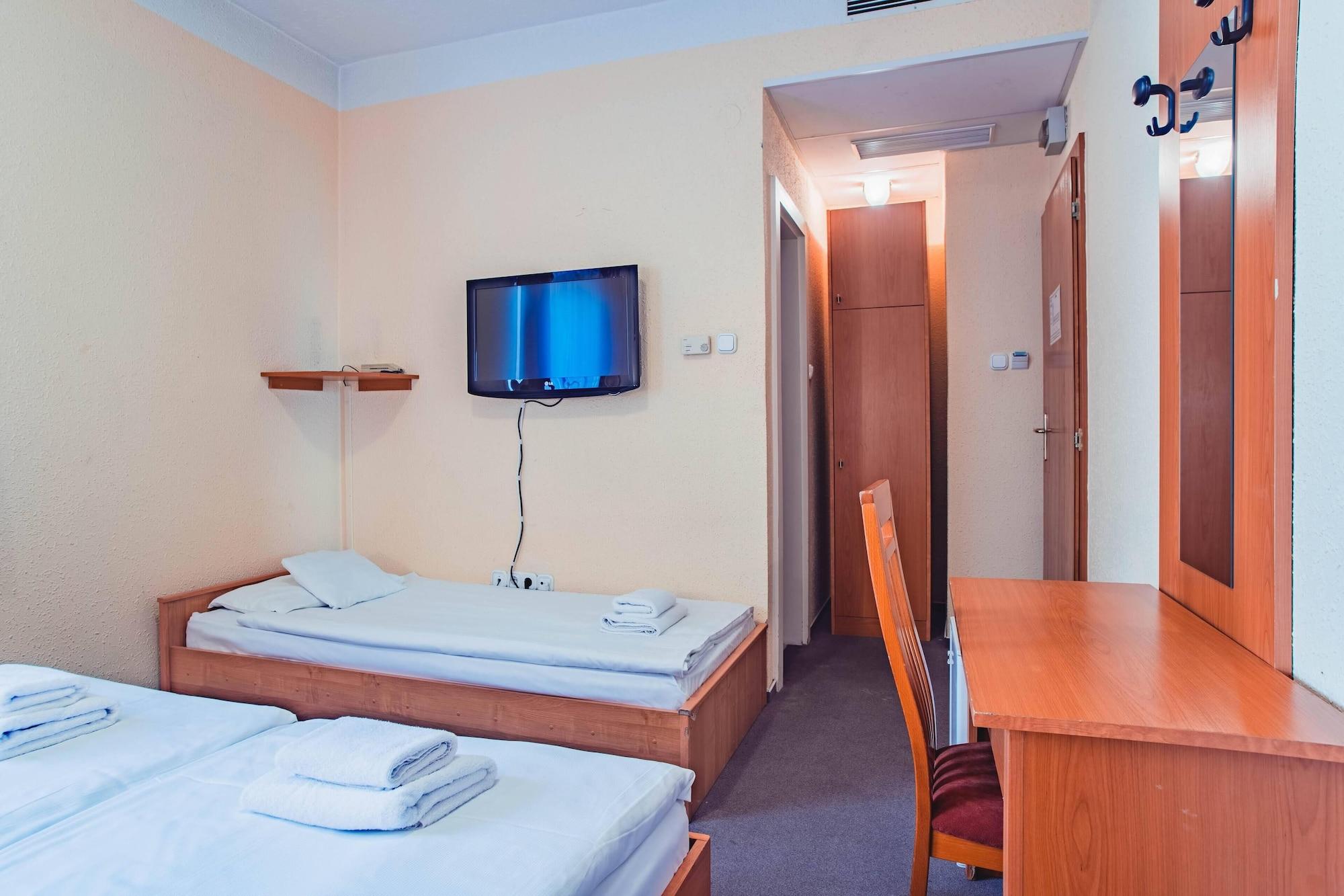 Homoky Hotels Bestline Hotel Βουδαπέστη Εξωτερικό φωτογραφία